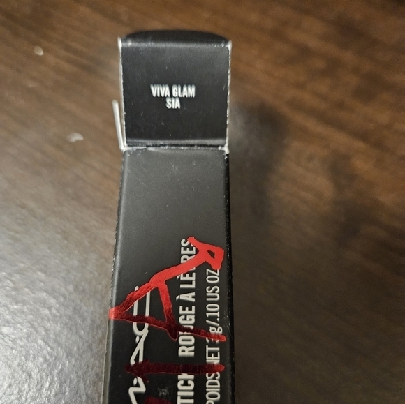 Mac Lipstick Viva Glam Sia (NIB) - Picture 5 of 7